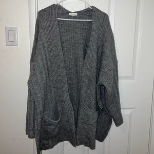 TopShop Grey Knit Cardigan Sweater